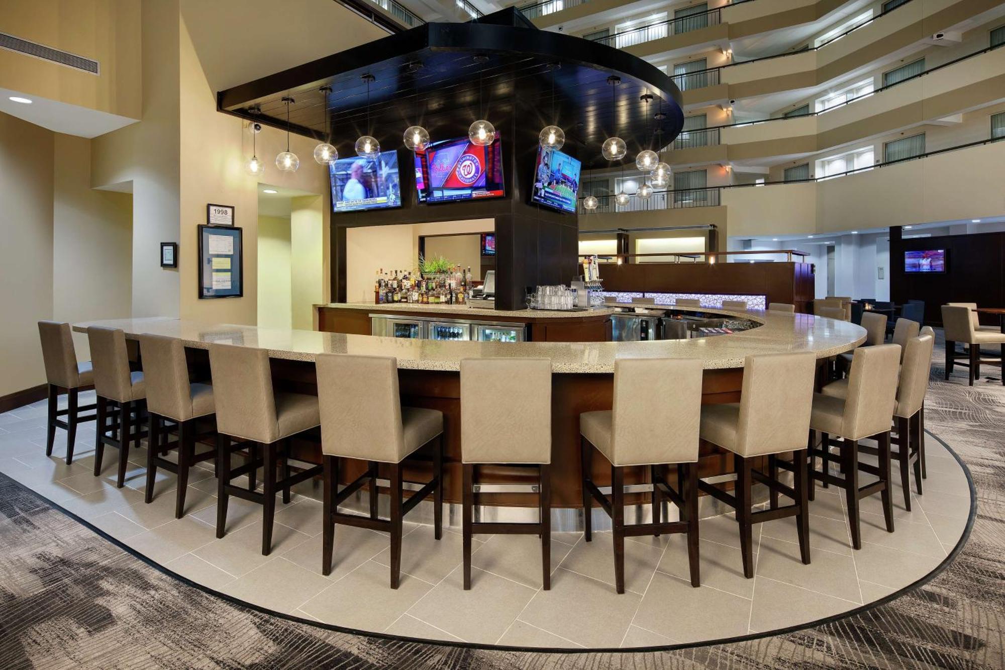 Embassy Suites By Hilton Detroit Troy Auburn Hills Exteriér fotografie