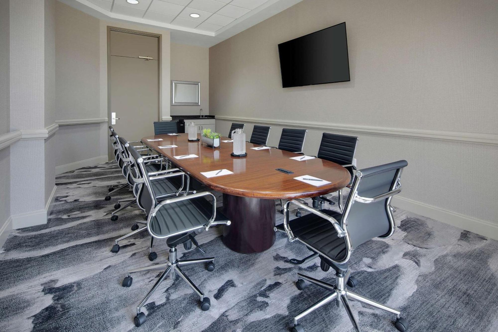 Embassy Suites By Hilton Detroit Troy Auburn Hills Exteriér fotografie