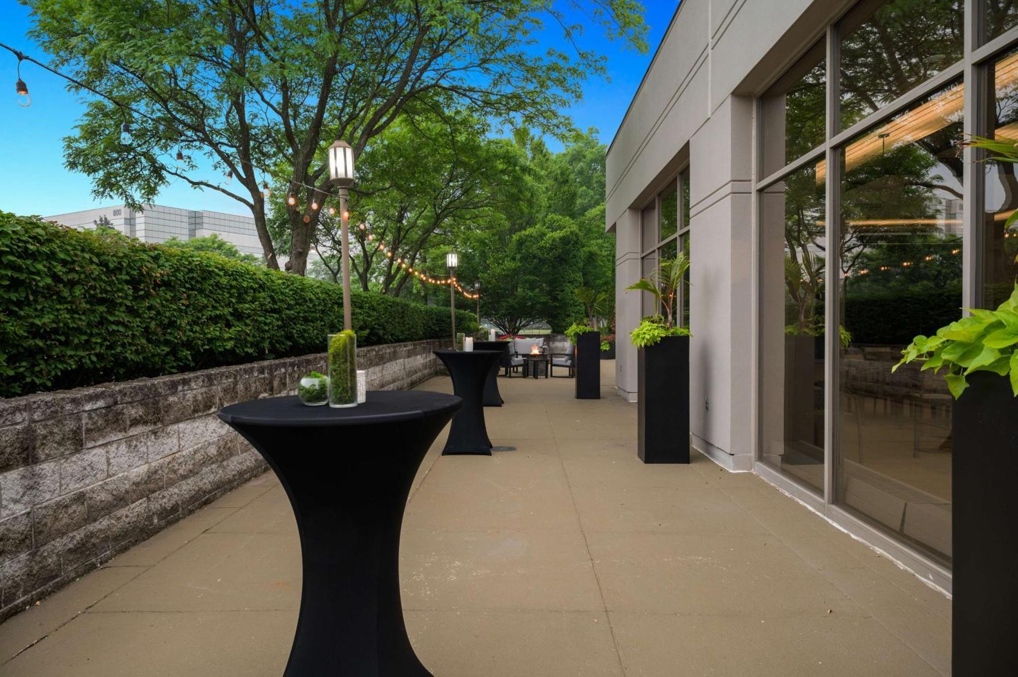 Embassy Suites By Hilton Detroit Troy Auburn Hills Exteriér fotografie