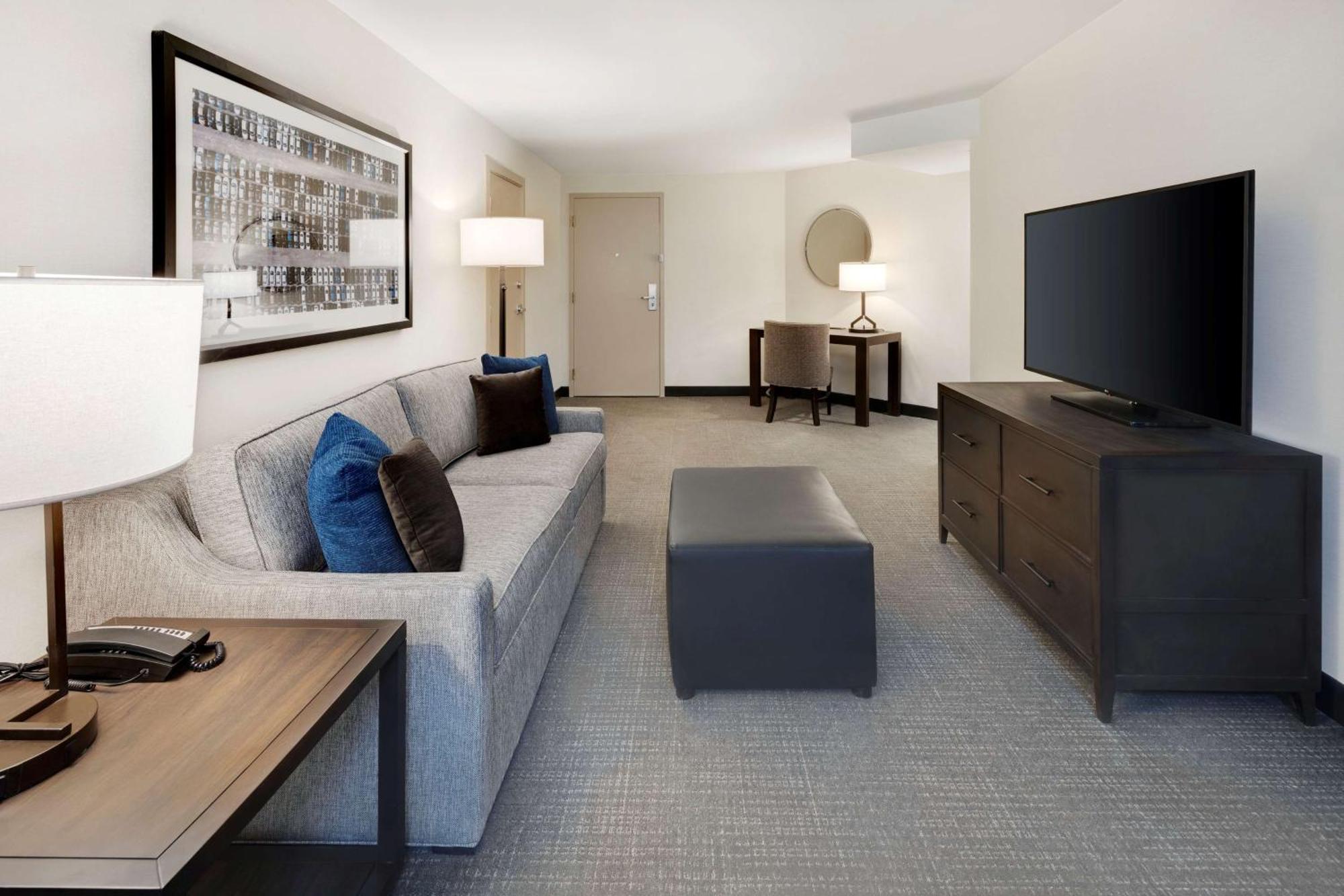 Embassy Suites By Hilton Detroit Troy Auburn Hills Exteriér fotografie