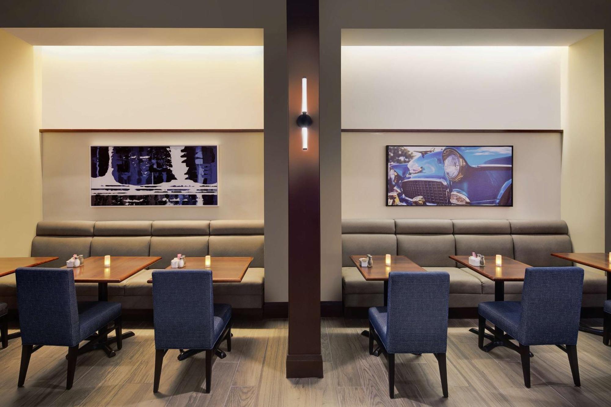 Embassy Suites By Hilton Detroit Troy Auburn Hills Exteriér fotografie